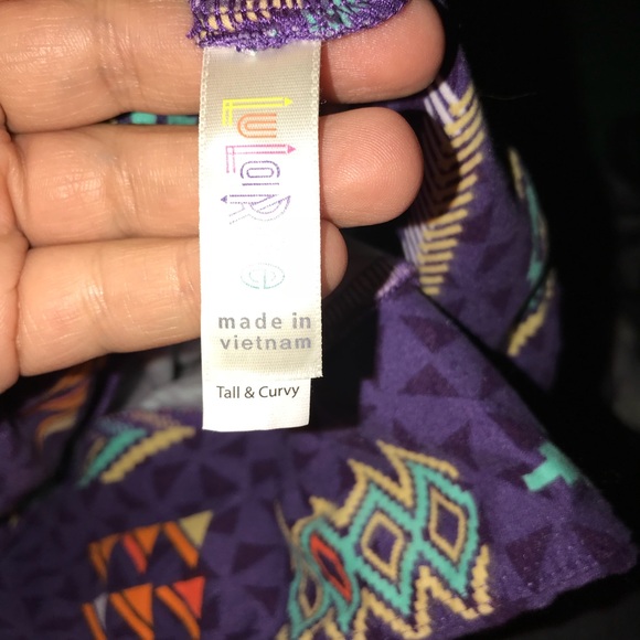 LulaRoe TC Leggings - Picture 2 of 3